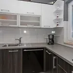 Caper Villa *