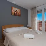 Caper Villa Biograd Na Moru