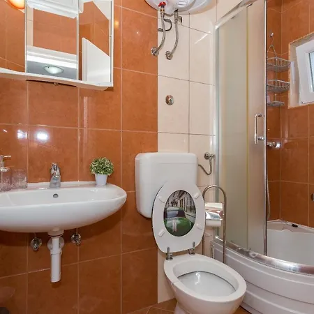 Caper Villa