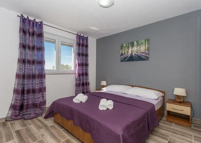 Caper Villa Biograd Na Moru