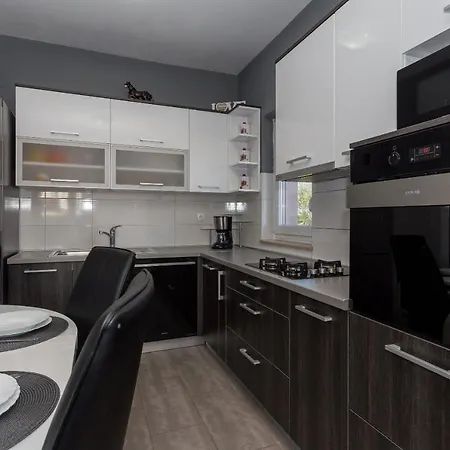 Villa Caper Biograd Na Moru