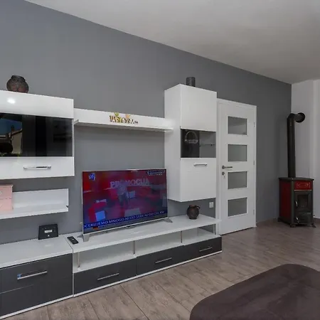 Caper Villa