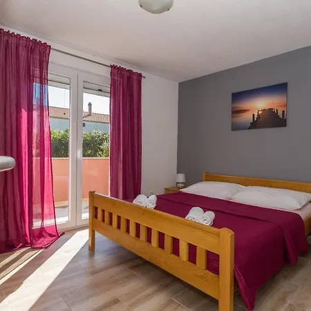 Caper Villa Biograd Na Moru