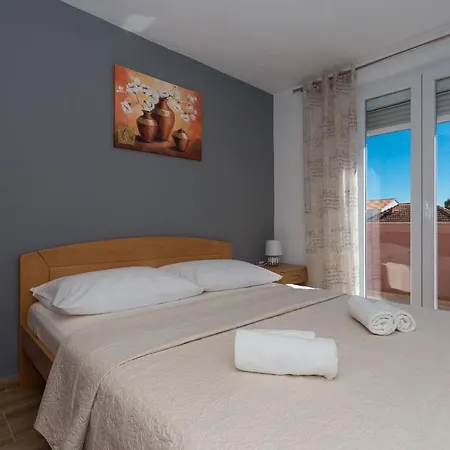 Caper Villa Biograd Na Moru