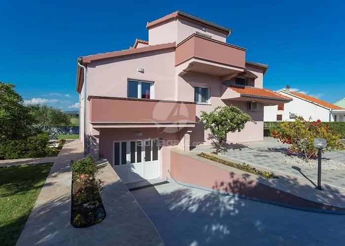 Vila Caper Biograd Na Moru